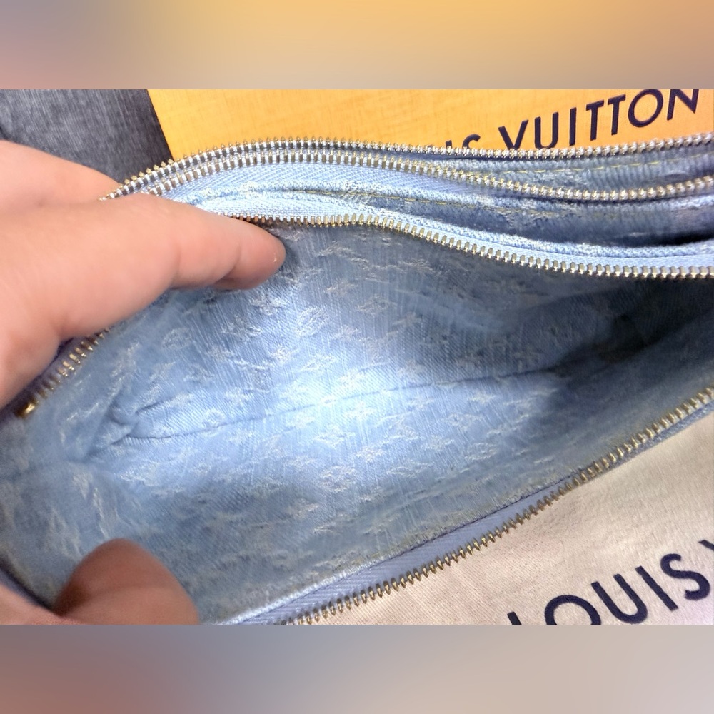 Louis Vuitton pochette LIV monogram DENIM bag - Picture 8 of 11